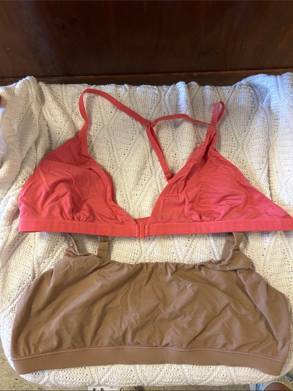Skims/lulu Bralettes - Coral and Tan